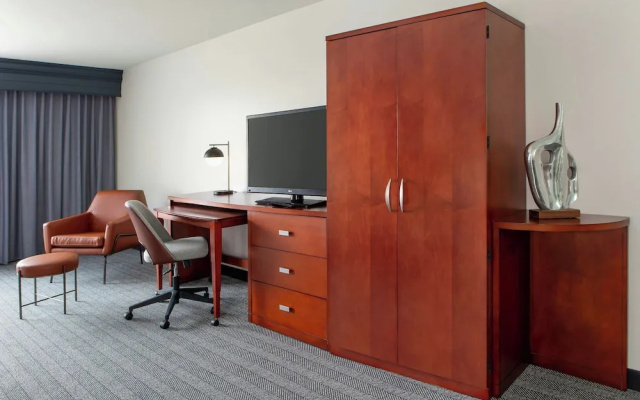 1 Bedroom Suite