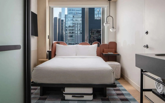 Hearing Accessible Double room with city view