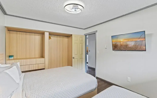 Quadruple Suite