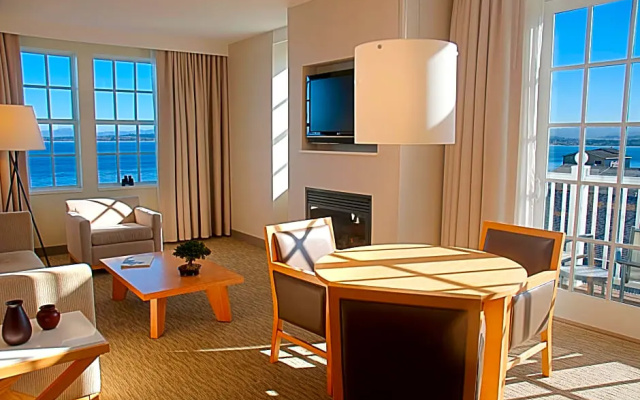 1 Bedroom Double Suite oceanfront