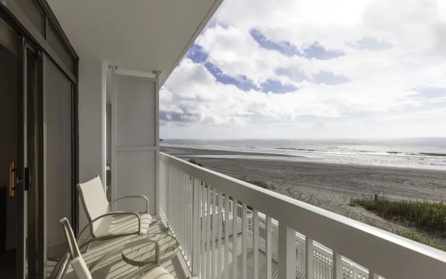2 Bedrooms Villa oceanfront
