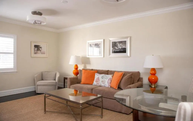1 Bedroom Suite