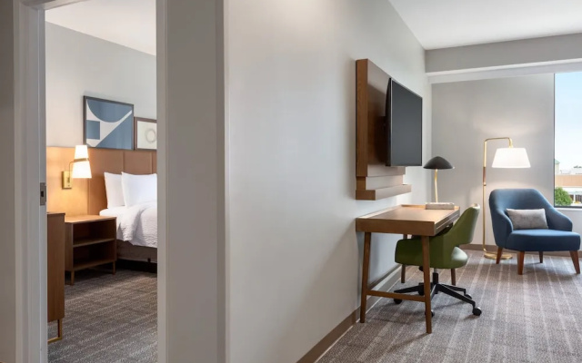 1 Bedroom Suite