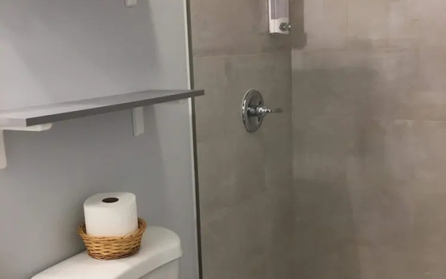 Comfort room