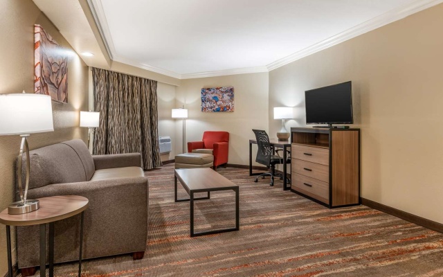 Quadruple Suite with balcony