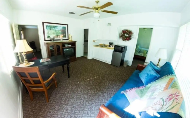 Deluxe Cottage
