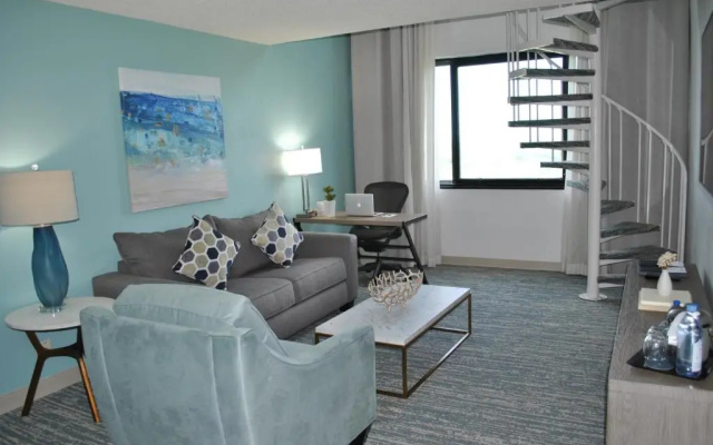 1 Bedroom Club lounge access Double Bi-level Suite