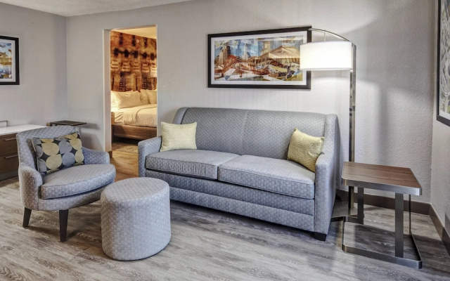 Double Suite