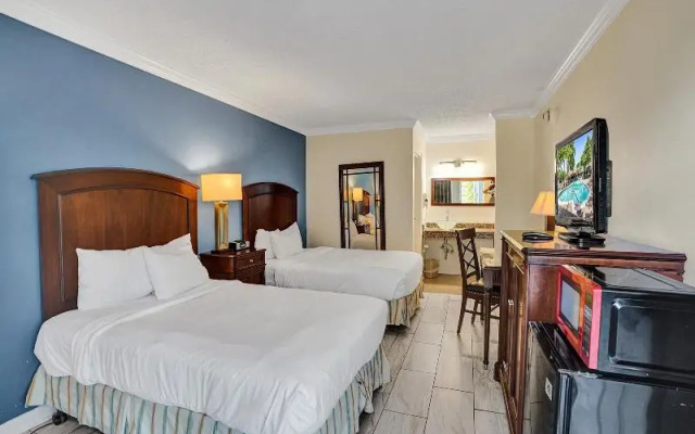 Standard Quadruple room with balcony