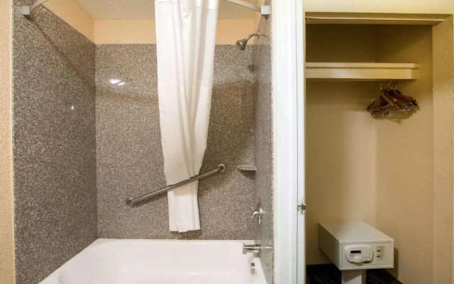 1 Bedroom Double Suite