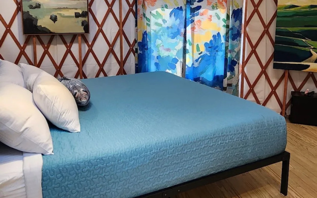 Deluxe Bungalow