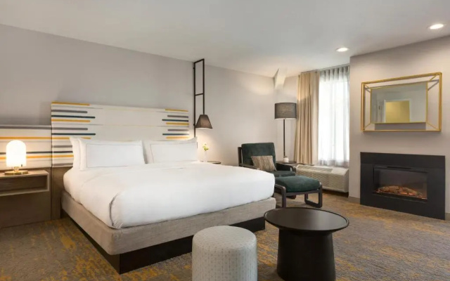 Junior Suite with balcony
