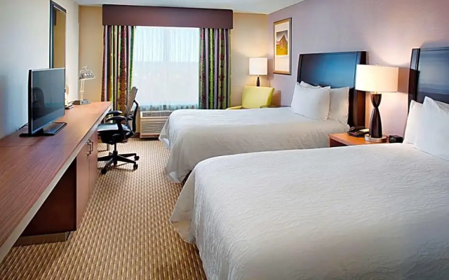 Standard room with city view