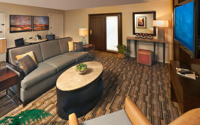 Double Suite