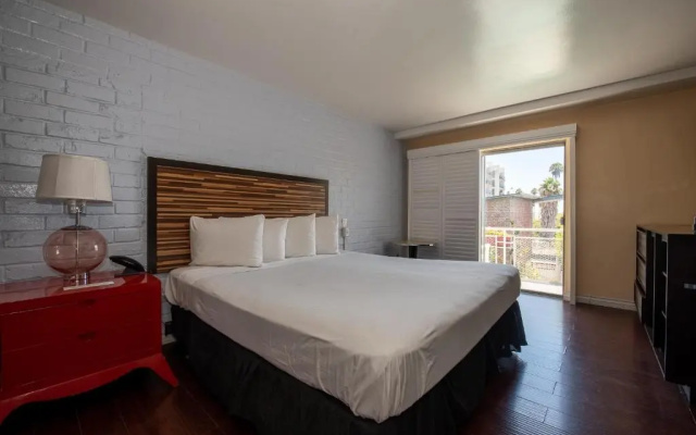 Deluxe Double room with balcony