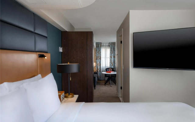 1 Bedroom Double Suite
