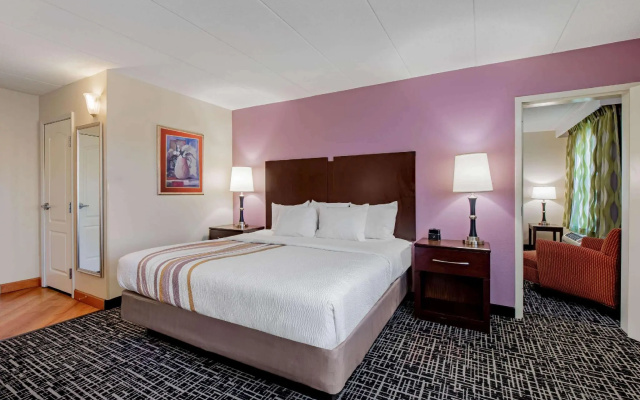 1 Bedroom Double Suite