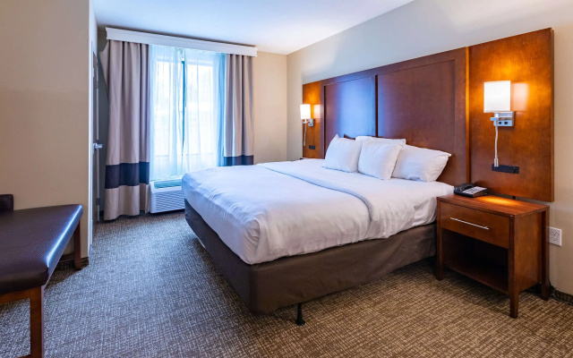 Double Suite