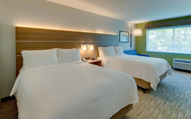 Quadruple Suite
