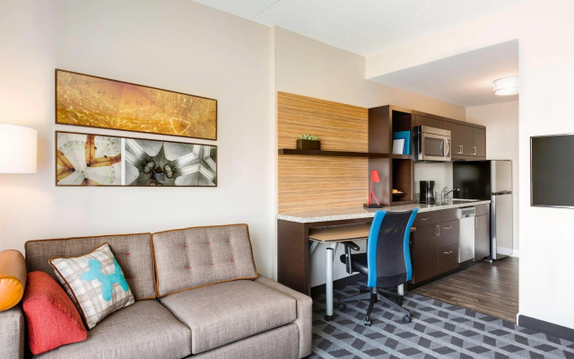 2 Bedrooms Suite with city view