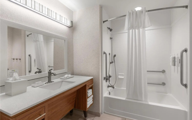 1 Bedroom Suite