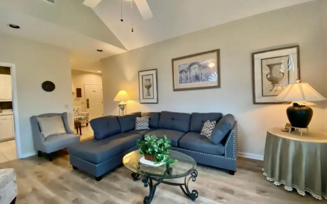 3 Bedrooms Apartment