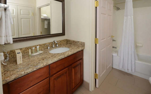 1 Bedroom Quadruple Suite