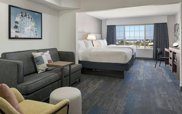 Standard room with balcony