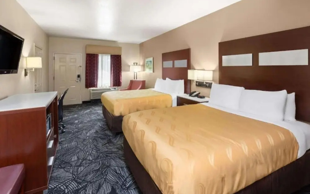 Economy Quadruple room