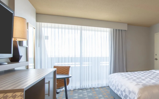 Standard room with balcony