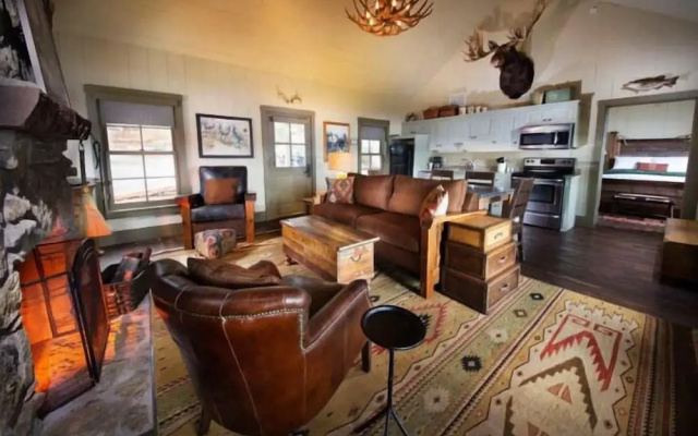 2 Bedrooms Family Cottage