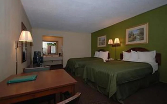 Standard Sextuple room