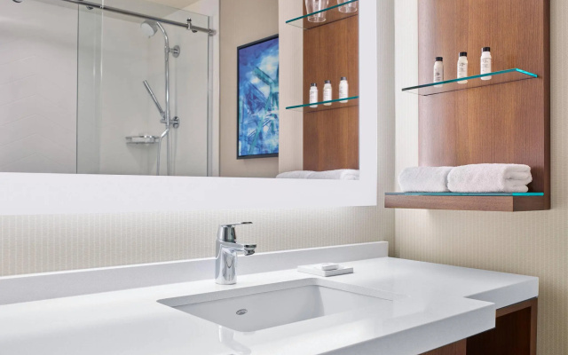 1 Bedroom Quadruple Suite