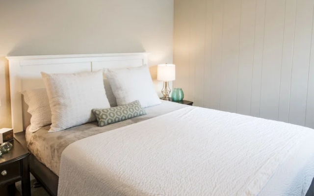 2 Bedrooms Deluxe room with ocean view