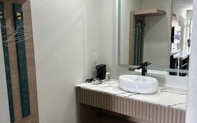 Standard Quadruple room with balcony