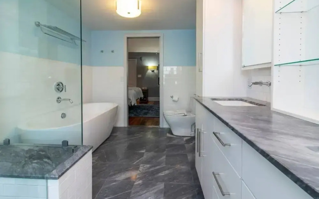 3 Bedrooms Standard room with balcony