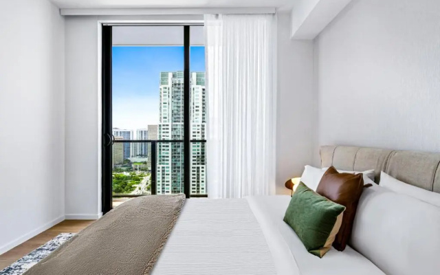 2 Bedrooms Suite with ocean view