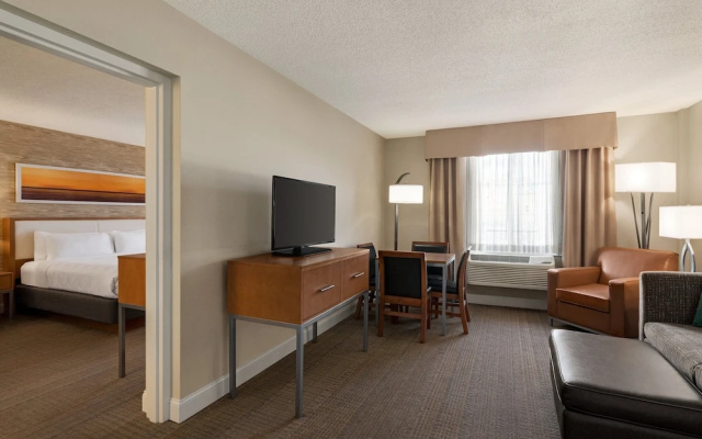 Double Suite