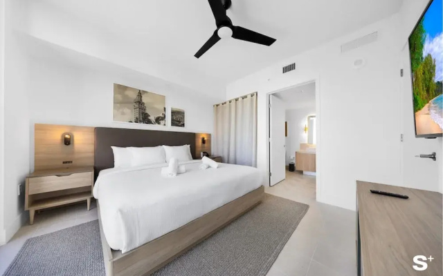 Standard room with balcony