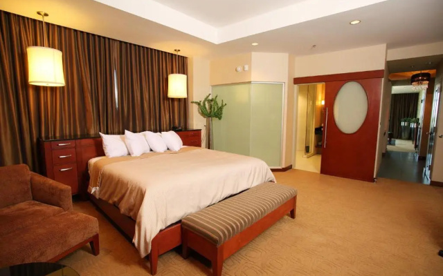 Royal Suite