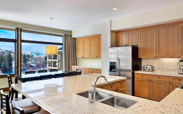 3 Bedrooms Suite with balcony