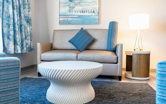 1 Bedroom Quadruple Family Suite with pool view
