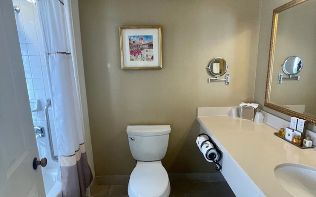 Quadruple Junior Suite