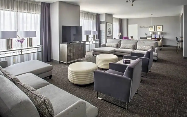 Presidential Suite