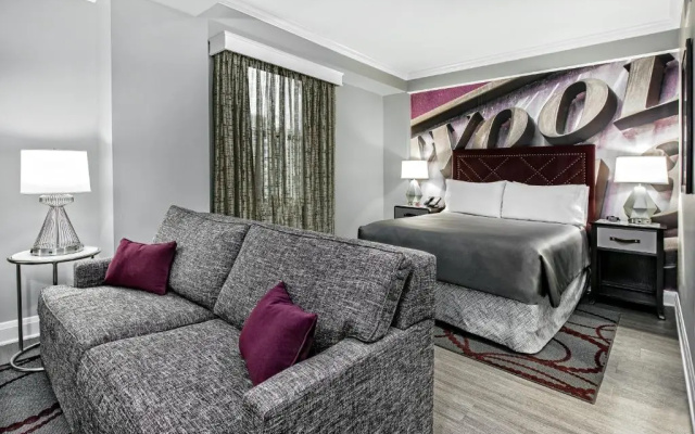 Double Suite