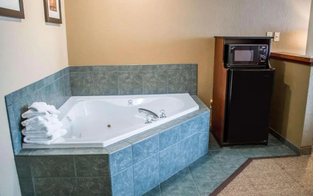 1 Bedroom Double Suite