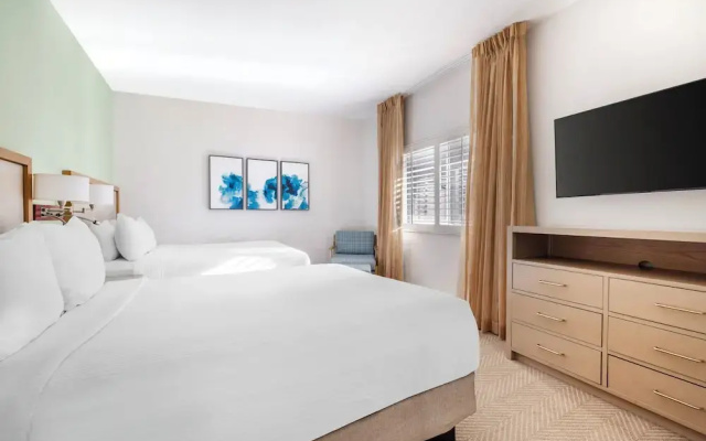 2 Bedrooms Quadruple Suite