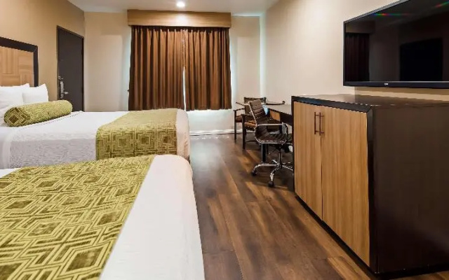Quadruple room