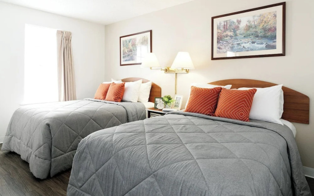 Quadruple Suite