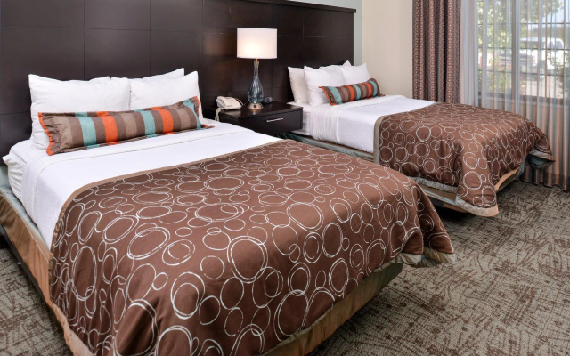 1 Bedroom Quadruple Suite